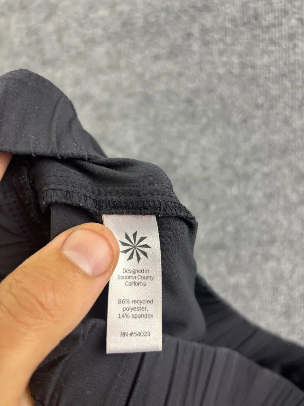 Athleta Jogger Pants Womens L Black Woven Elastic Waist Zip Pockets Stretch - Picture 8 of 8